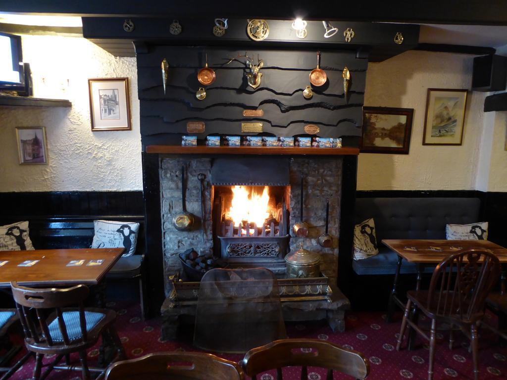 The Angel Inn ออลส์ตัน ภายนอก รูปภาพ